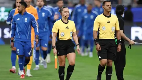 إليانا فرنانديز تصنع التاريخ ورد فعل مثير من مالكوم يشعل منصات التواصل في مباراة الهلال والقادسية